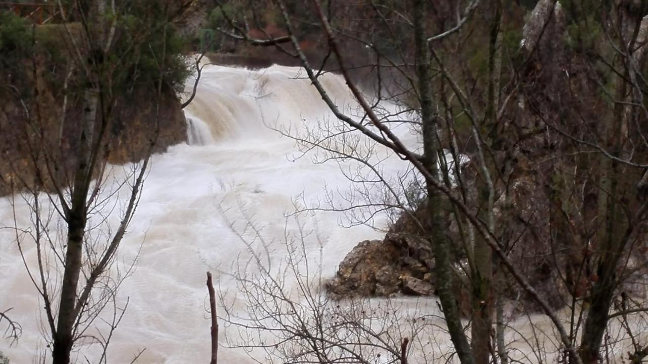 Alojamiento Fuentes Arroyo Frio Luaran gambar